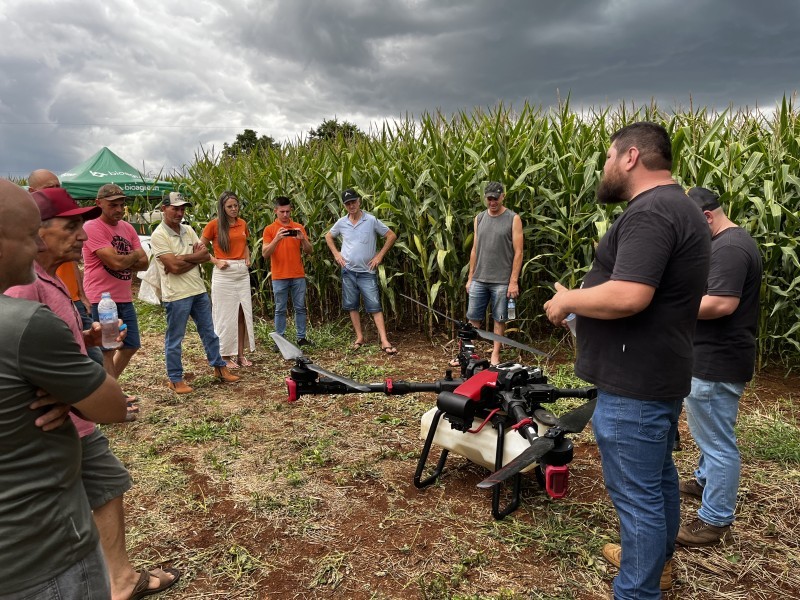 Iraí sedia Tarde de Campo e reúne produtores ligados a Cotrifred
