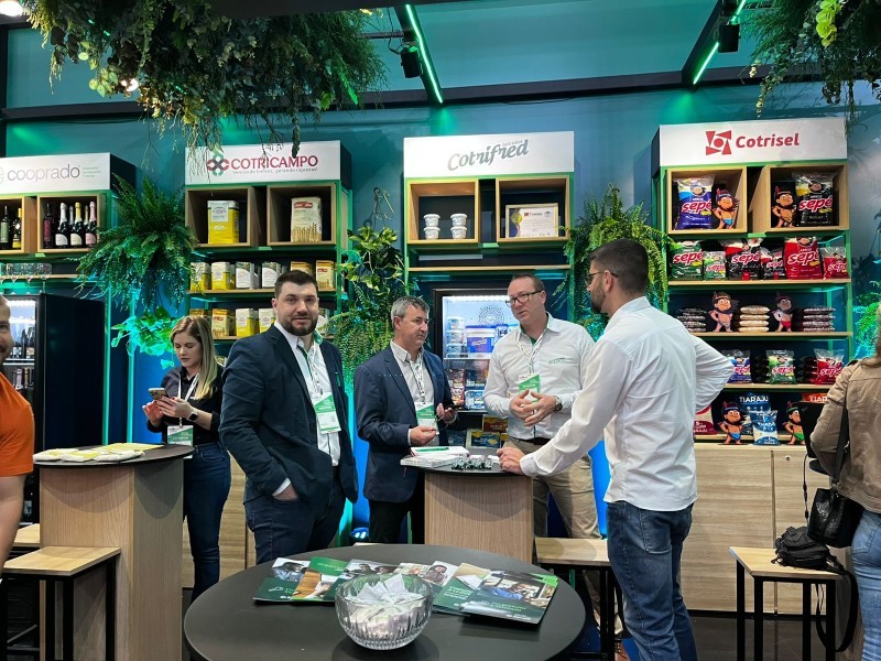 Laticínios Cotrifred participa da 42ª edição de Expoagas 2025