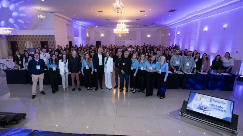 Laticínios Cotrifred participa do 16º Seminário Técnico Dairy Quality Day