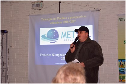 Meteorologista, Estael Siais apresenta previsões climáticas para próxima safra