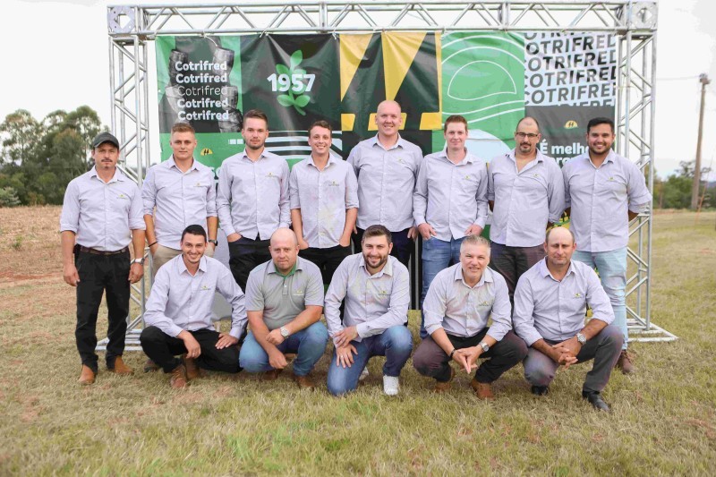 Noite de Campo de Soja da Cotrifred reúne mais de 500 produtores em Frederico Westphalen