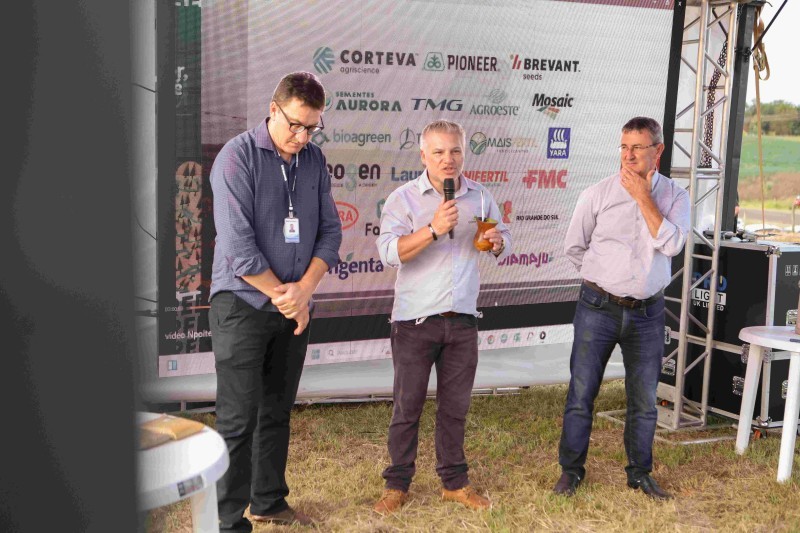 Noite de Campo de Soja da Cotrifred reúne mais de 500 produtores em Frederico Westphalen