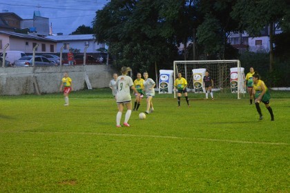 Palmeiras da Linha Pedras Brancas goleia e sagra-se campeão da Copa Cotrifred/Cresol