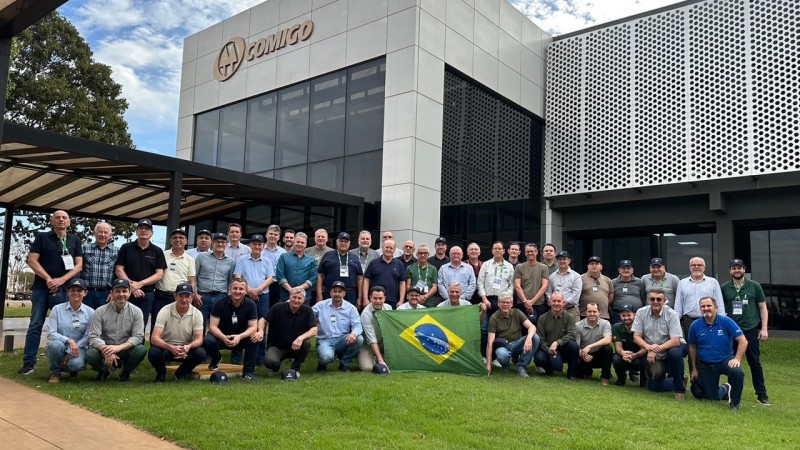 Presidente da Cotrifred participou da missão técnica internacional FecoAgro 2026