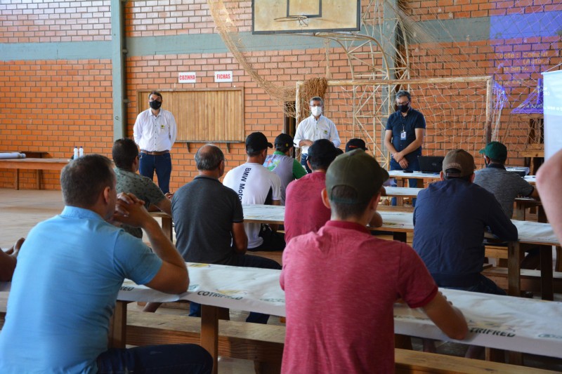 Produtores da Cotrifred participam de curso sobre Boas Práticas  de Aplicação de Agrotóxicos