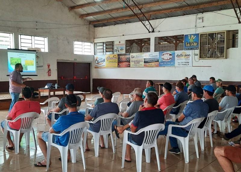 Produtores da Cotrifred participam de curso sobre Boas Práticas  de Aplicação de Agrotóxicos