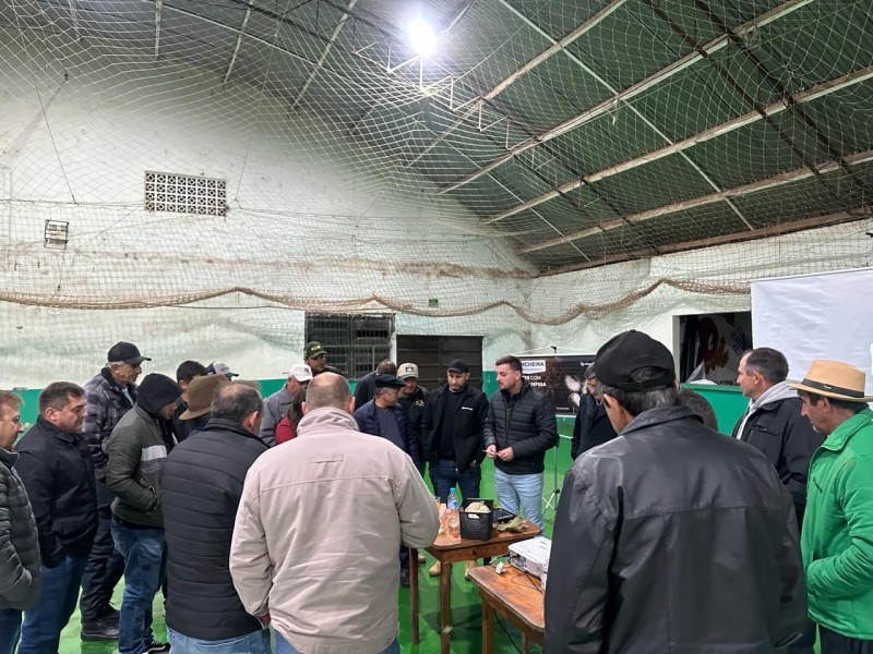 Produtores de Taquaruçu do Sul participam de encontro técnico sobre bioinsumos para altas produtividades de milho