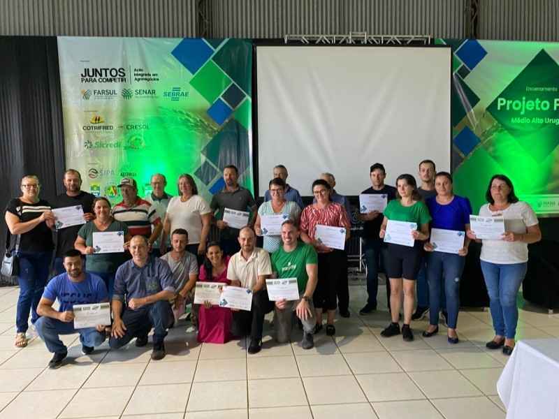 Programa Juntos para Competir encerra trabalho de assistência a grupo de produtores na região do Médio Alto Uruguai