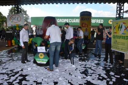 Programação de aniversário inicia com sorteio