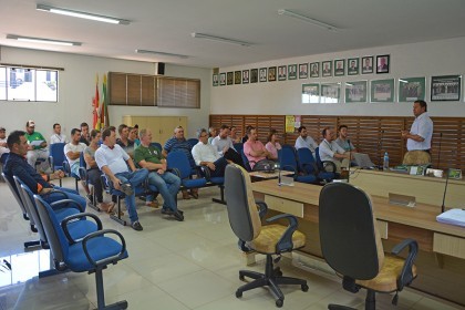 Projeto Meu Tambo Meu Futuro inicia as oficinas