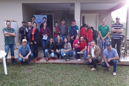 Projeto Meu Tambo Meu Futuro realiza oficinas sobre qualidade do leite