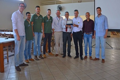 Projeto “Meu tambo, Meu futuro” segue estimulando capacitação regional