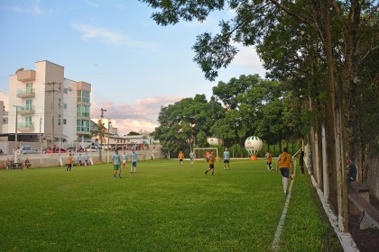 Quatro equipes disputaram a semifinal da 2ª edição da Copa Cotrifred/Cresol de Futebol Sete