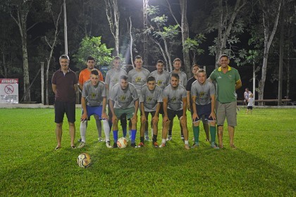 Quatro equipes disputaram a semifinal da 2ª edição da Copa Cotrifred/Cresol de Futebol Sete