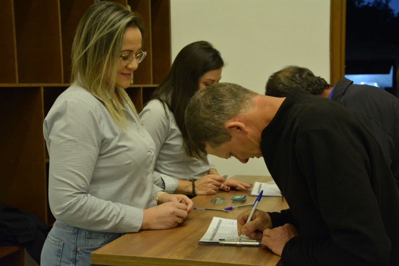 Semana de Negócios da Cotrifred reúne mais de 250 pessoas em evento técnico