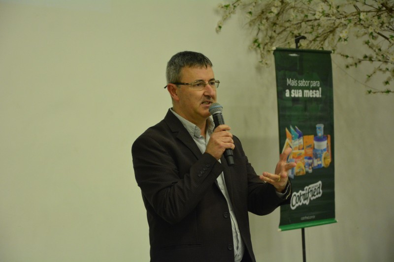 Semana de Negócios da Cotrifred reúne mais de 250 pessoas em evento técnico