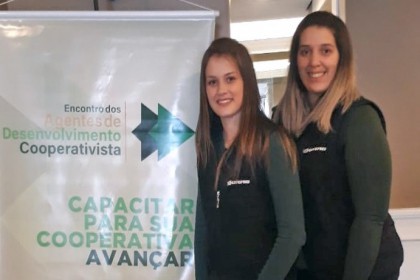 Setor de Recursos Humanos participa de capacitação em Porto Alegre