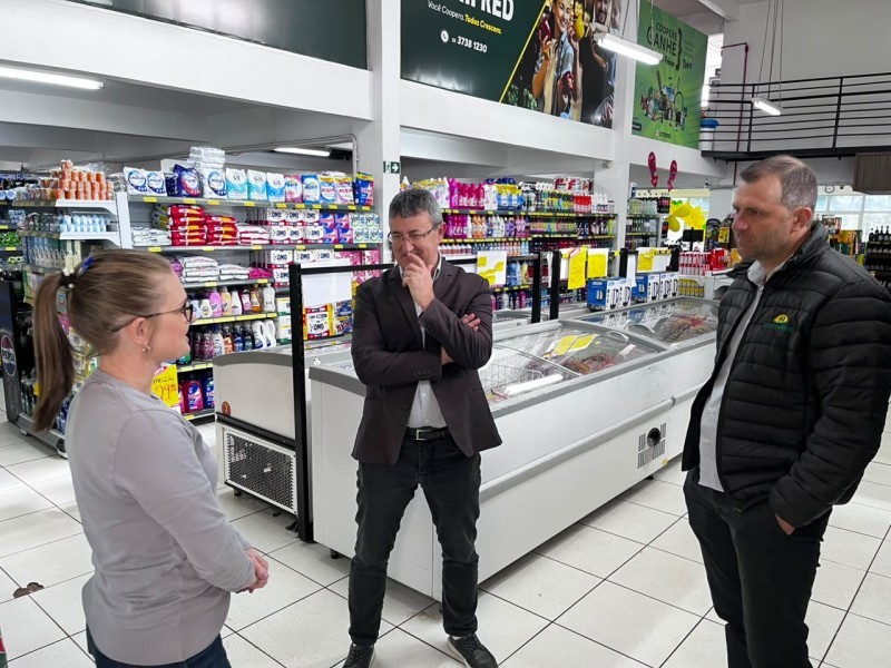 Supermercado Cotrifred de Caiçara celebra 10 anos de história