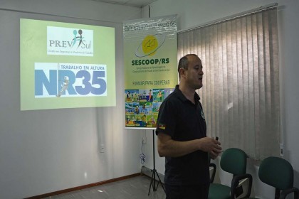 Treinamento de NR 35 é realizado com colaboradores