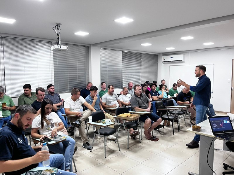 Treinamento técnico fortalece atuação do departamento técnico da Cotrifred