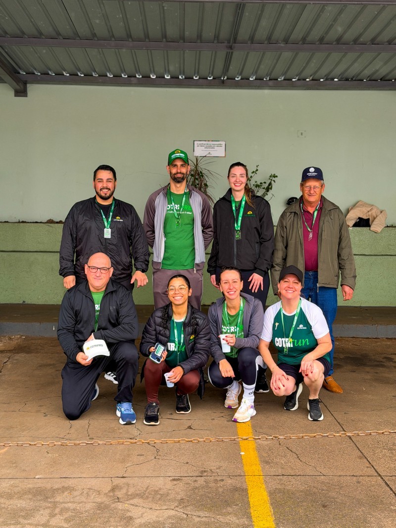 Treinão de colaboradores aquece os preparativos para a CotriRun 2026
