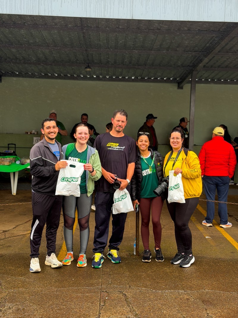 Treinão de colaboradores aquece os preparativos para a CotriRun 2026